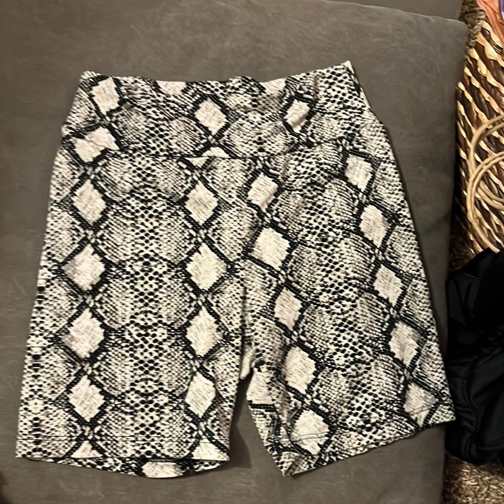 Snake print